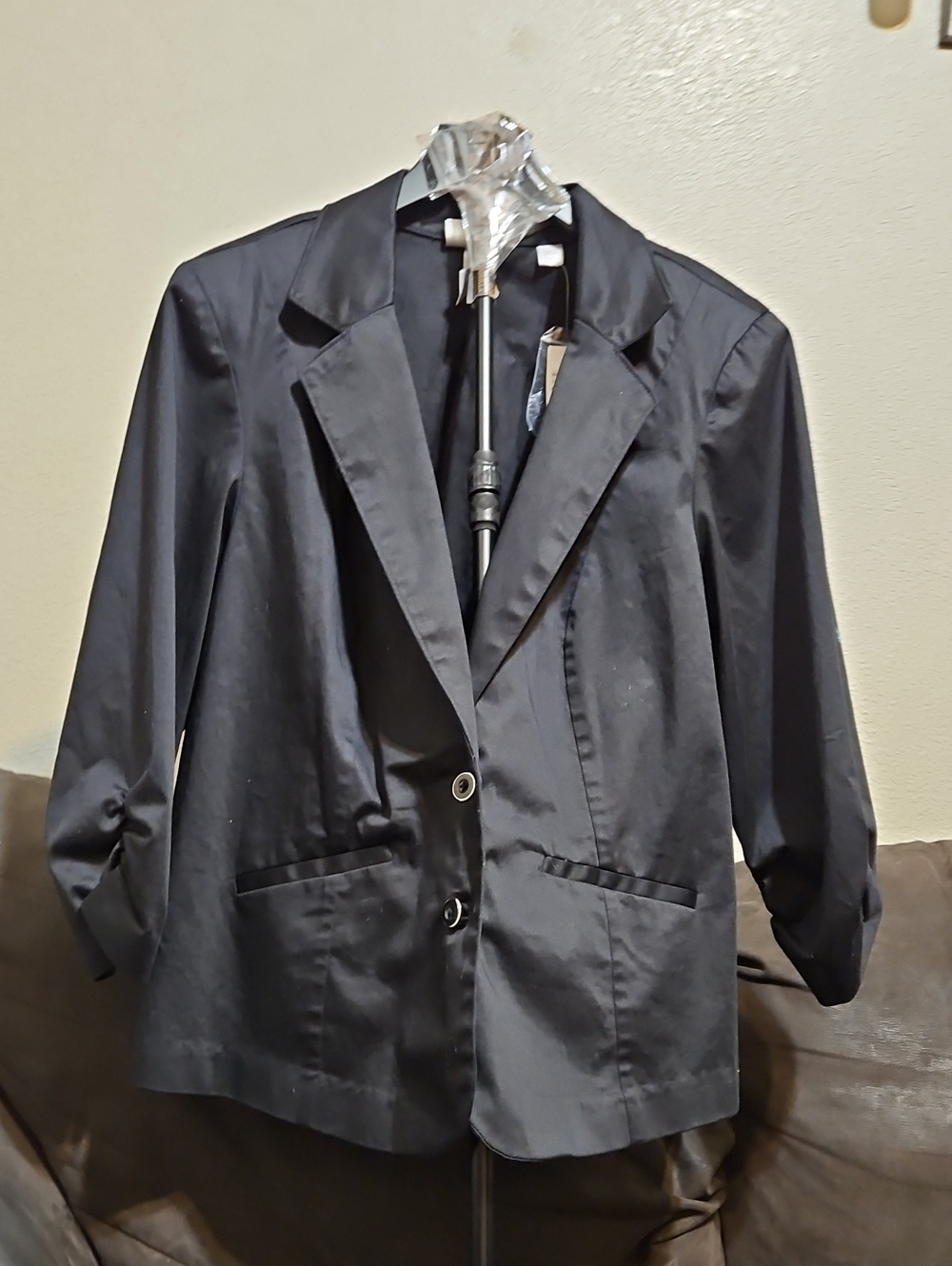 Avenue Black Two-Button Women's Blazer